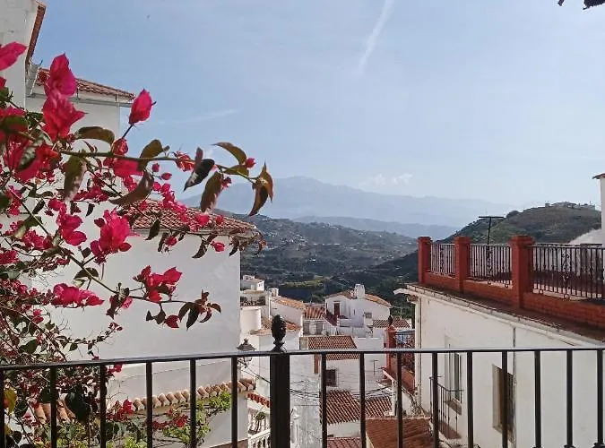 Casa De Luz Almáchar